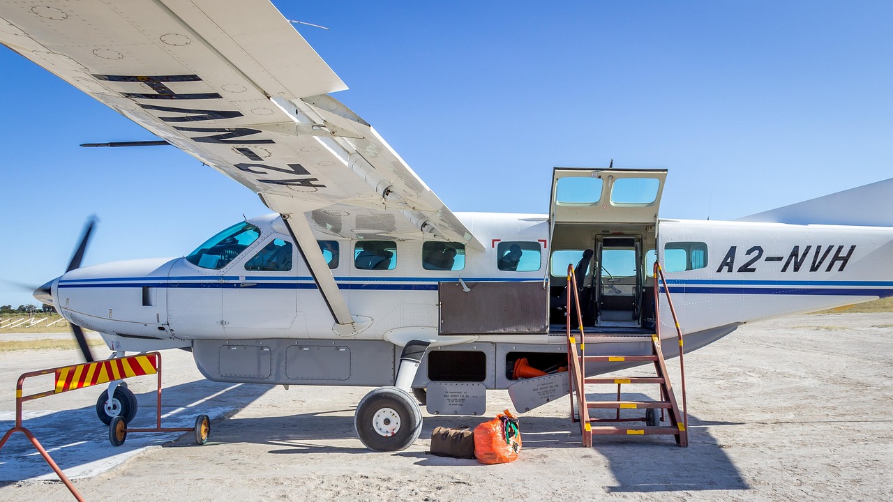 Simakade Botswana Light Aircraft
