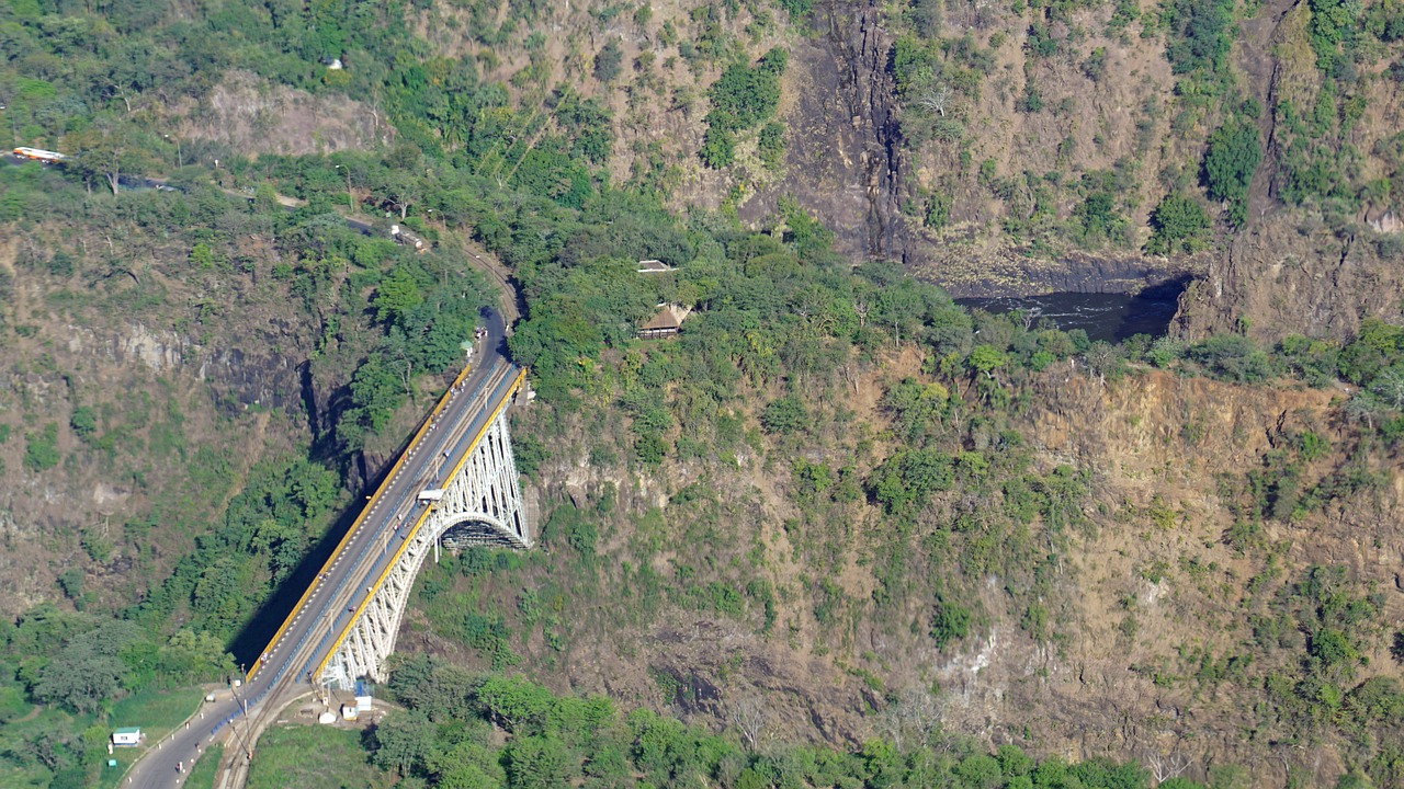 Simakade Zimbabwe Victoria Falls Bridge