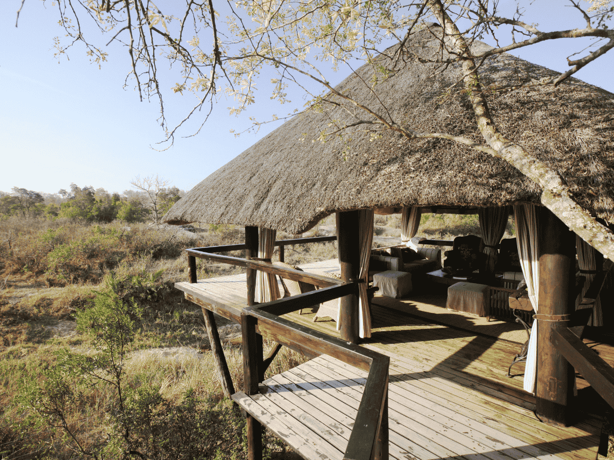 Relaxing Safari Day Bed